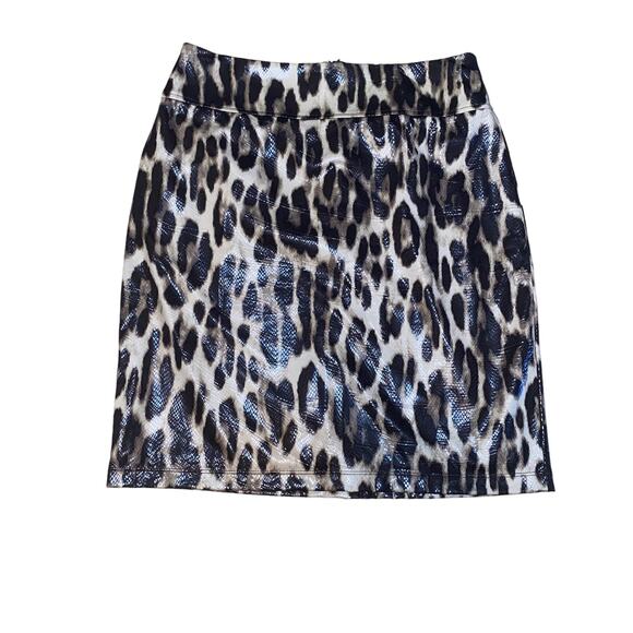 Travelers by Chico's Leopard Animal Print Fully Lined Pencil Skirt Size 1 Brown - Picture 1 of 5